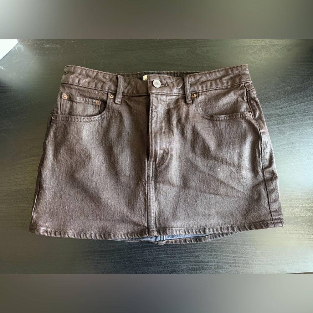 Abercrombie & Fitch black denim skirt with mid rise SIZE 27 CURVE LOVE